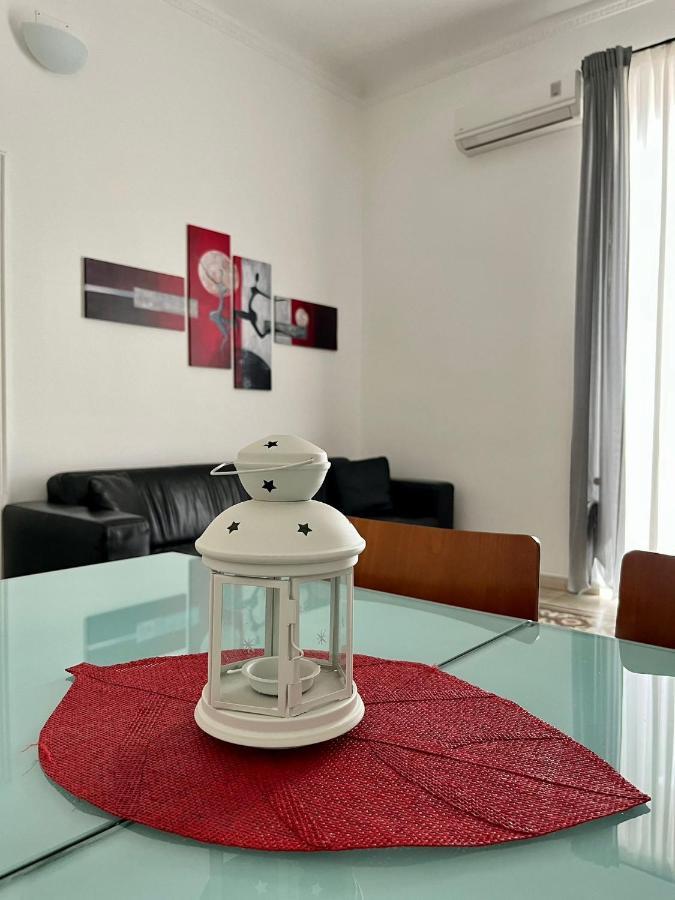 Alsimica Apartment Таранто Екстериор снимка