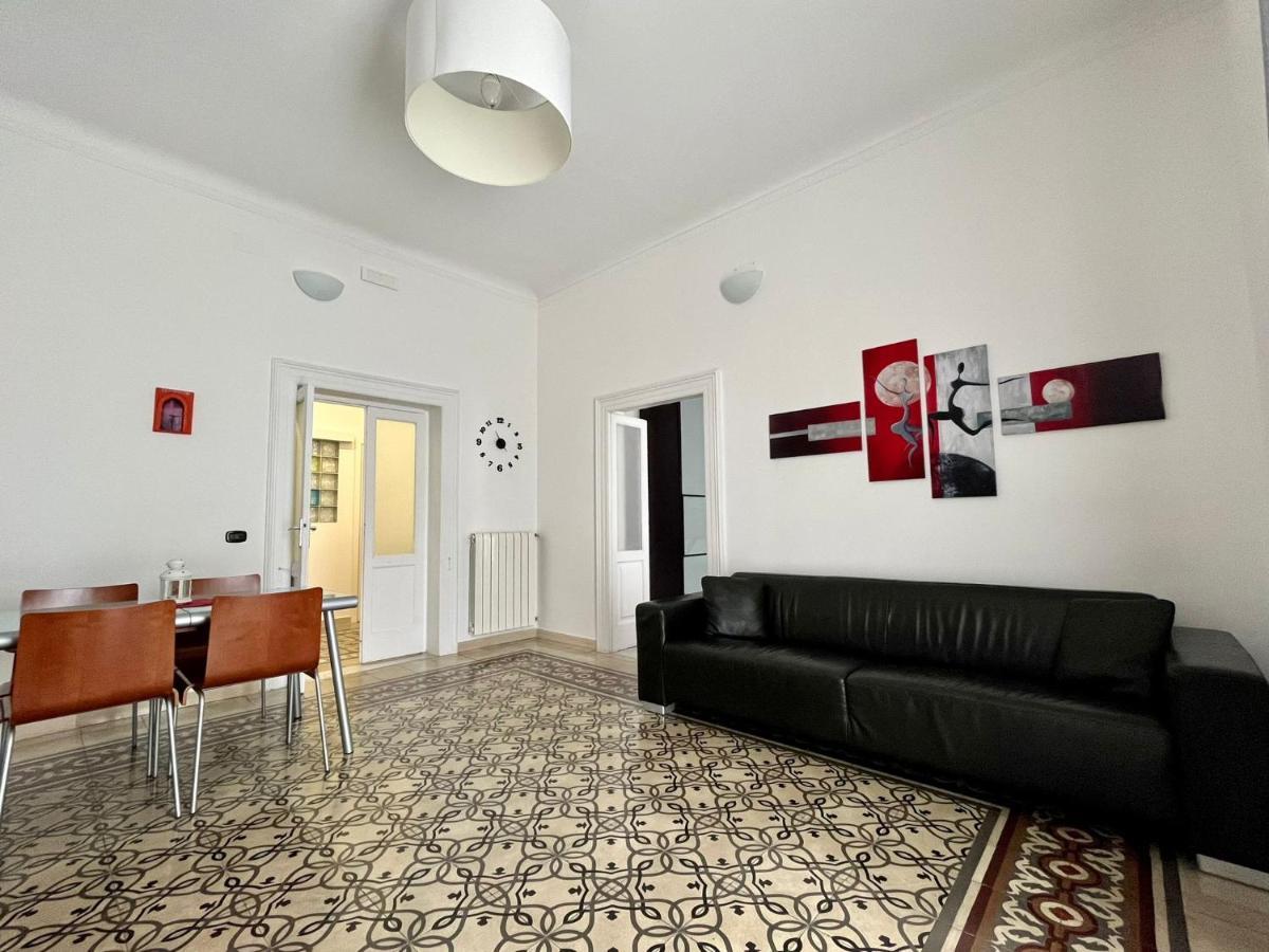 Alsimica Apartment Таранто Екстериор снимка